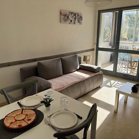 Sol-Y-Days Goelette, Agreable Appartement En Rdc Avec Parking, Proche Du Centre-Ville Et De La Plage Le Grau-du-Roi Exterior foto
