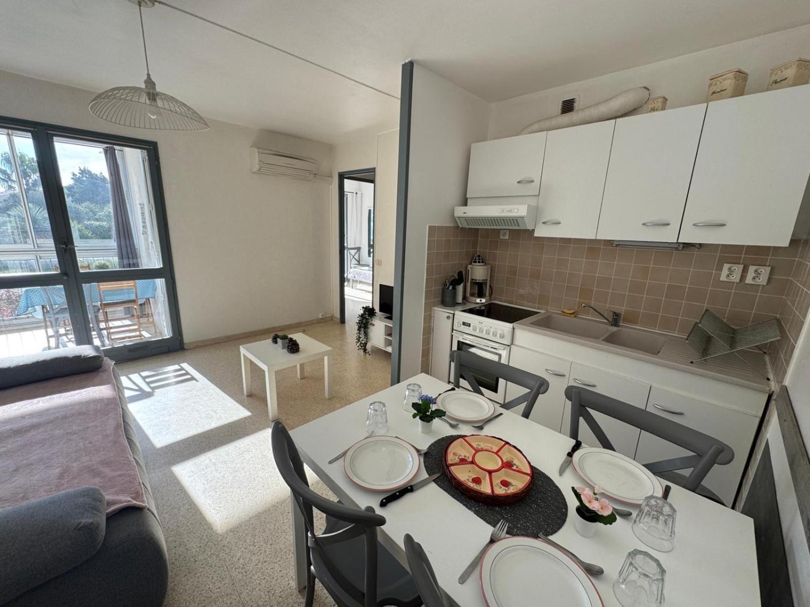 Sol-Y-Days Goelette, Agreable Appartement En Rdc Avec Parking, Proche Du Centre-Ville Et De La Plage Le Grau-du-Roi Exterior foto